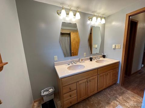 155 S Rose, Ishpeming, MI 49849 photo 34