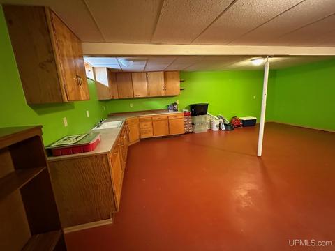 155 S Rose, Ishpeming, MI 49849 photo 47