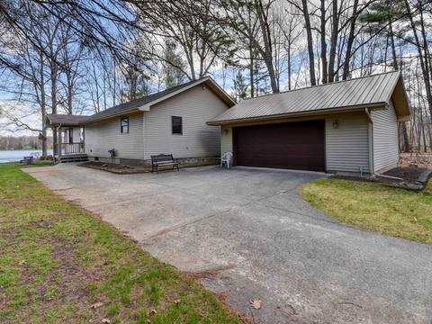 4790 Queens Ct, Gladwin, MI 48624 photo 7