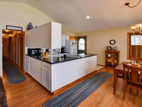 4790 Queens Ct, Gladwin, MI 48624 photo 27