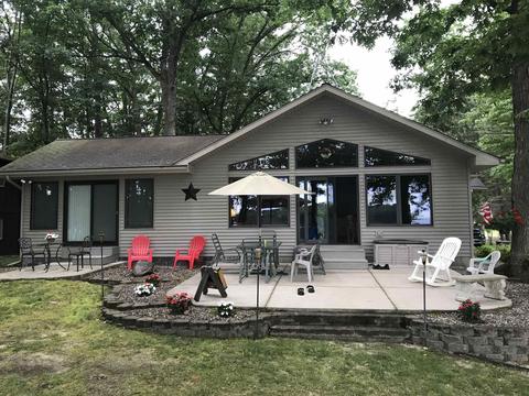 4790 Queens Ct, Gladwin, MI 48624