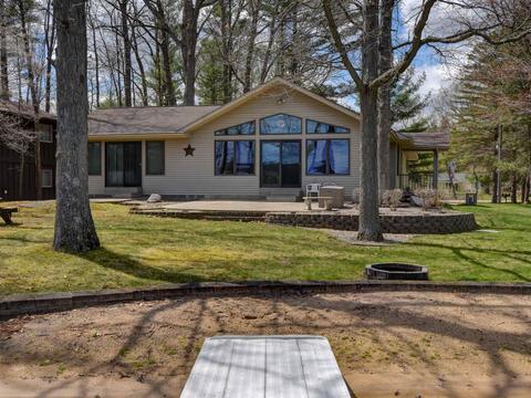 4790 Queens Ct, Gladwin, MI 48624 photo 9