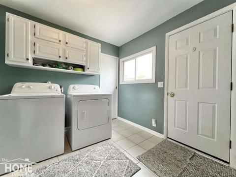 829 Exchange St, Owosso, MI 48867 photo 16