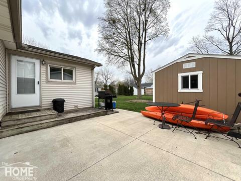 829 Exchange St, Owosso, MI 48867 photo 30