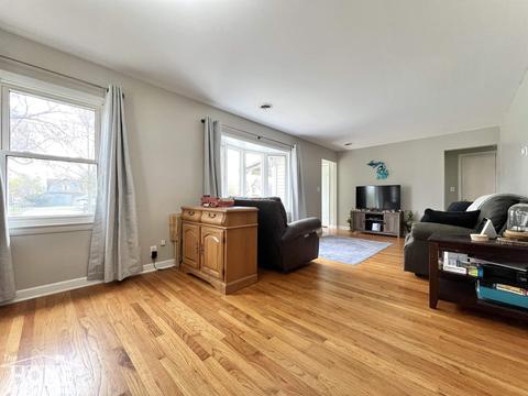 829 Exchange St, Owosso, MI 48867 photo 6
