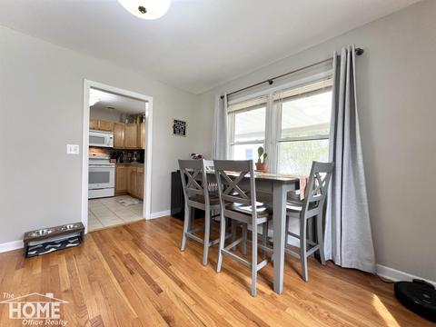 829 Exchange St, Owosso, MI 48867 photo 8