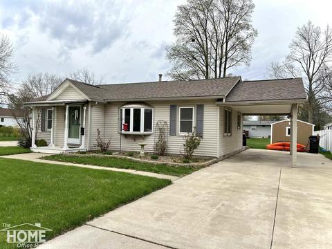 829 Exchange St, Owosso, MI 48867 photo 1