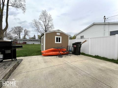 829 Exchange St, Owosso, MI 48867 photo 29