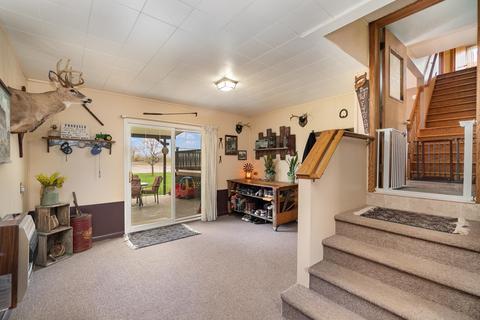 770 E Munger Rd, Munger, MI 48747 photo 11