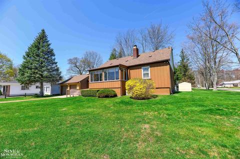 470 Dixie Blvd, Algonac, MI 48001 photo 5