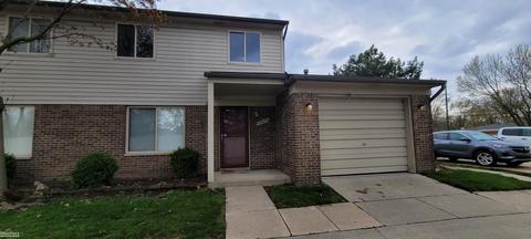 25873 Crimson Ct, Warren, MI 48089