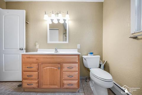 1148 Hackman Dr, Temperance, MI 48182 photo 33