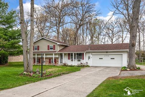 1148 Hackman Dr, Temperance, MI 48182 photo 3