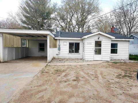 263 N Wright, Farwell, MI 48622