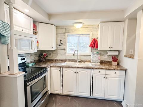 608 N Lk, Ishpeming, MI 49849 photo 4