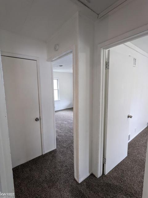1015 Darling, Flint, MI 48532 photo 8