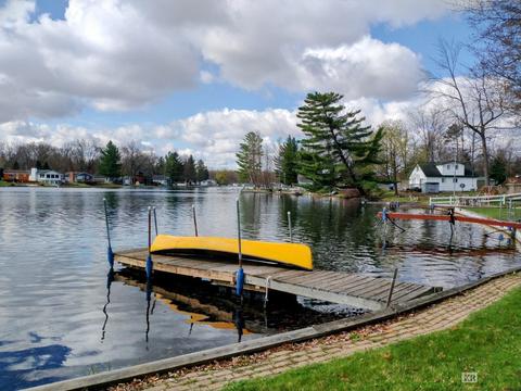 6565 Circle Dr, Harrison, MI 48625 photo 3