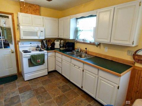 6565 Circle Dr, Harrison, MI 48625 photo 7