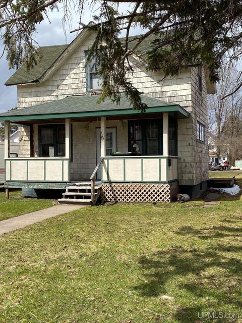414 W Cayuga, Iron River, MI 49935