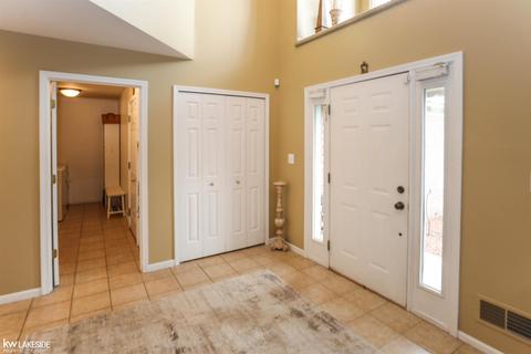 48201 Thistle, Macomb, MI 48044 photo 16
