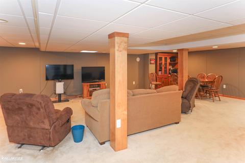 48201 Thistle, Macomb, MI 48044 photo 63