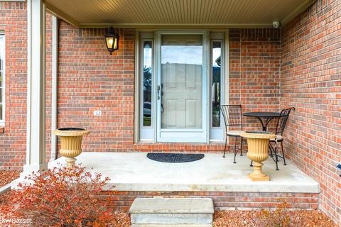 48201 Thistle, Macomb, MI 48044 photo 4