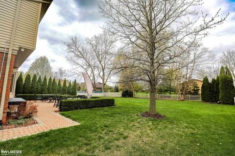 48201 Thistle, Macomb, MI 48044 photo 13