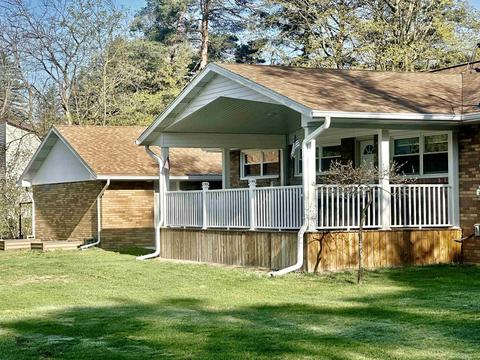803 Center, Gladwin, MI 48624 photo 7