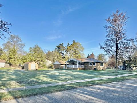 803 Center, Gladwin, MI 48624 photo 50