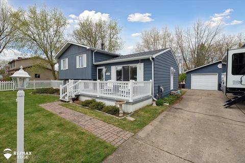 7055 Donelson Trl, Davison, MI 48423 photo 4