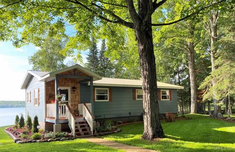 13818 Bayview, L'anse, MI 49946