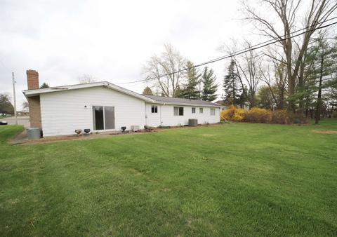 1051 Cabot Dr, Flint, MI 48532 photo 25