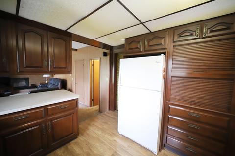 1051 Cabot Dr, Flint, MI 48532 photo 11