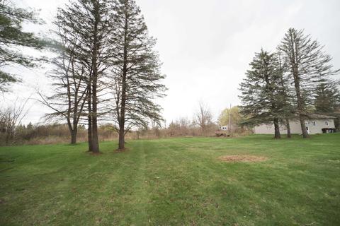 1051 Cabot Dr, Flint, MI 48532 photo 21