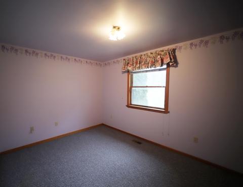 8422 Morrish Rd, Flushing, MI 48433 photo 9