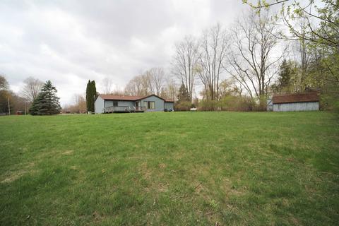 8422 Morrish Rd, Flushing, MI 48433 photo 16