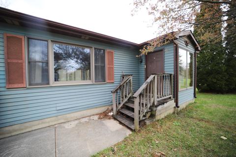 8422 Morrish Rd, Flushing, MI 48433 photo 2
