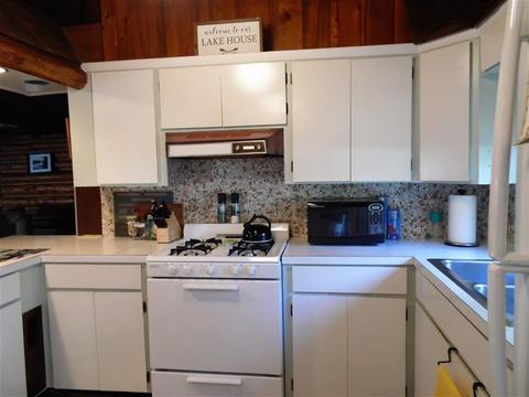 99 Lakeview, Gladwin, MI 48624 photo 6