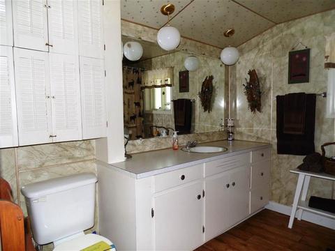 99 Lakeview, Gladwin, MI 48624 photo 18