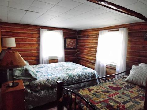 99 Lakeview, Gladwin, MI 48624 photo 13