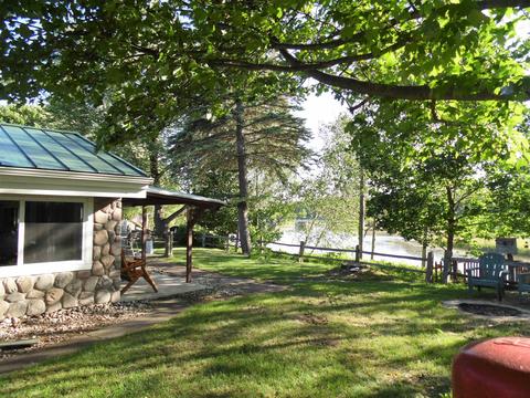 99 Lakeview, Gladwin, MI 48624 photo 25