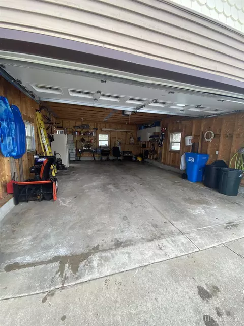 115 S Rose, Ishpeming, MI 49849 photo 36