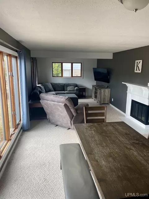 115 S Rose, Ishpeming, MI 49849 photo 4