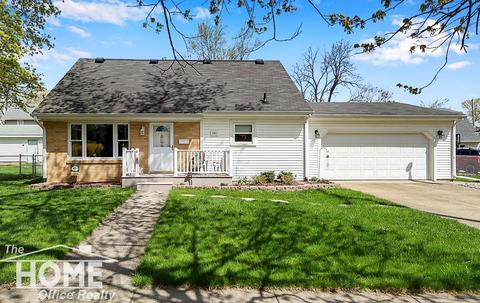 505 E Mcconnel St, Saint Johns, MI 48879 photo 1
