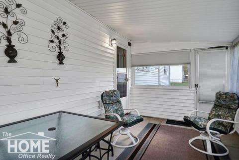 505 E Mcconnel St, Saint Johns, MI 48879 photo 10