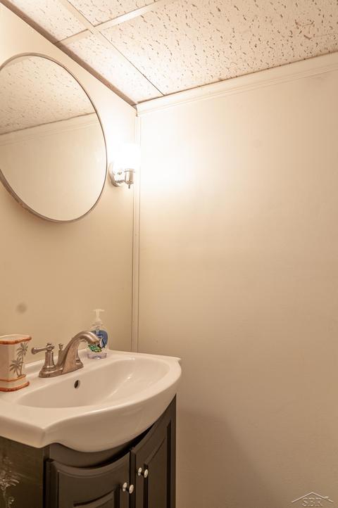 8078 Chapp Ave, Warren, MI 48089 photo 17