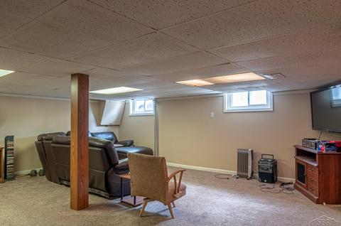 8078 Chapp Ave, Warren, MI 48089 photo 22