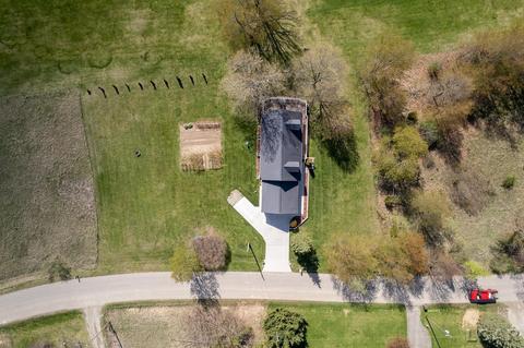 10290 Fairway Dr, Jerome, MI 49249 photo 3
