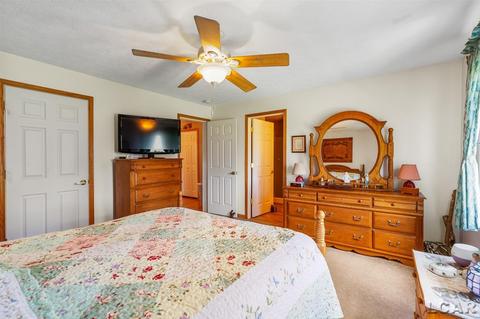 10290 Fairway Dr, Jerome, MI 49249 photo 17