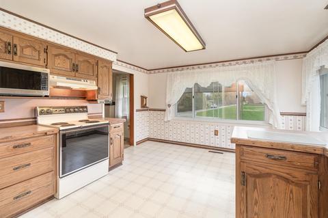 772 N Scheurmann Rd, Bay City, MI 48708 photo 8